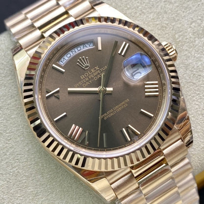 [Super Clone] Regency Weekday 40 mm Weekday Fluted Bezel Chocolate Dial 228235 6061