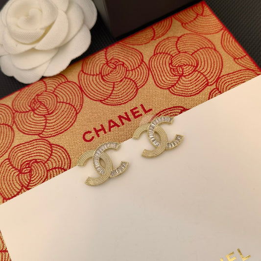 New Shiny Diamond Stitching Earrings