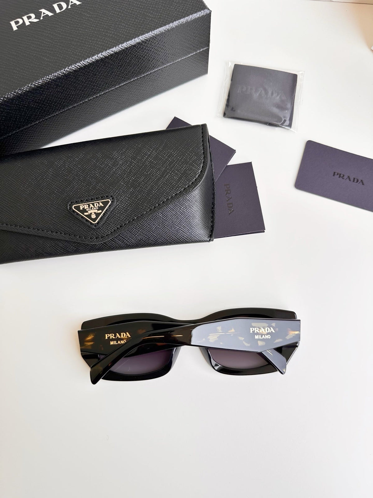 2026 4 colors polygonal square frame sunglasses P00090