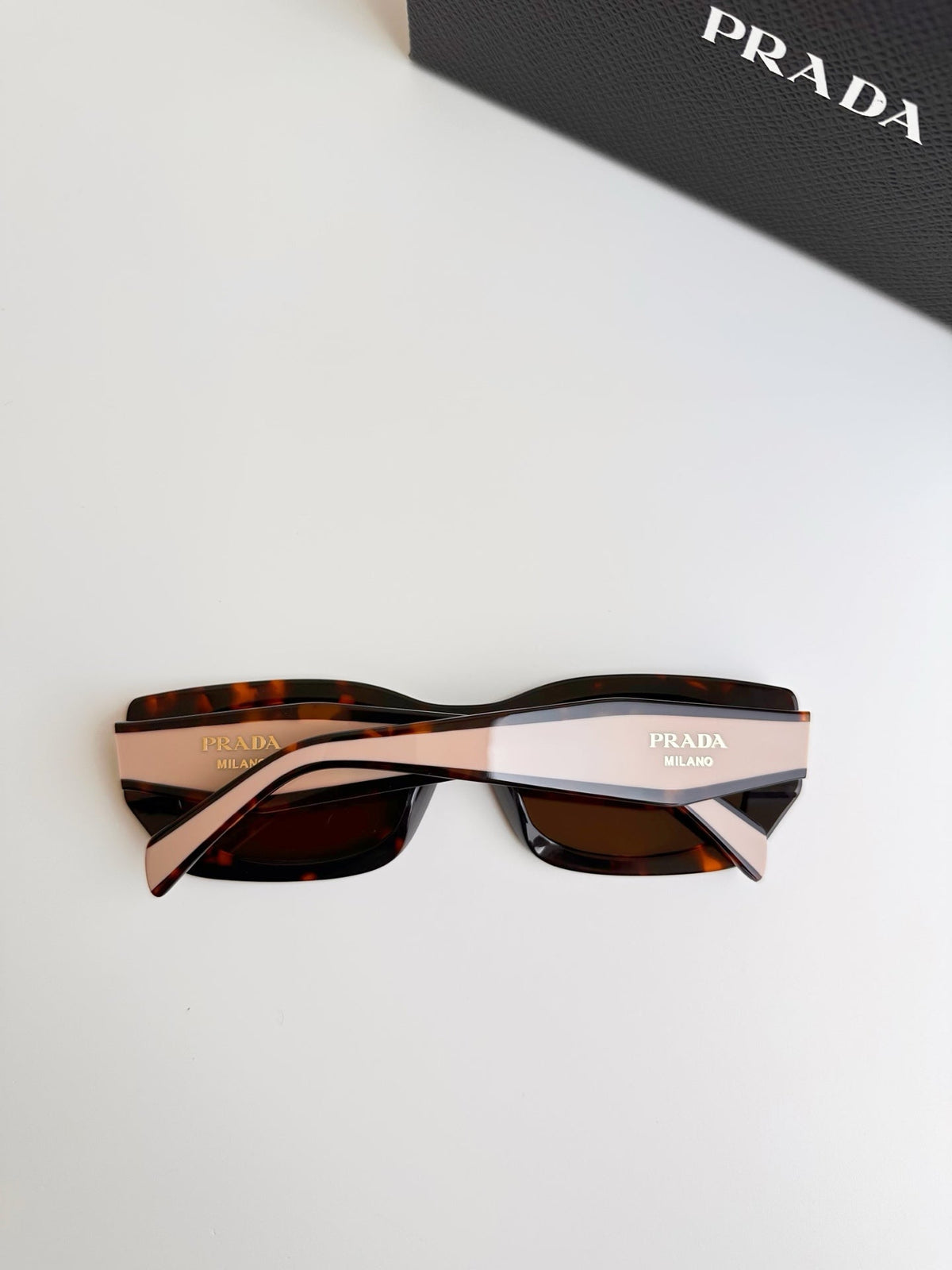 2026 4 colors polygonal square frame sunglasses P00090