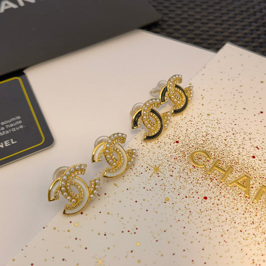 Fashion Pearl Rhinestone Earrings