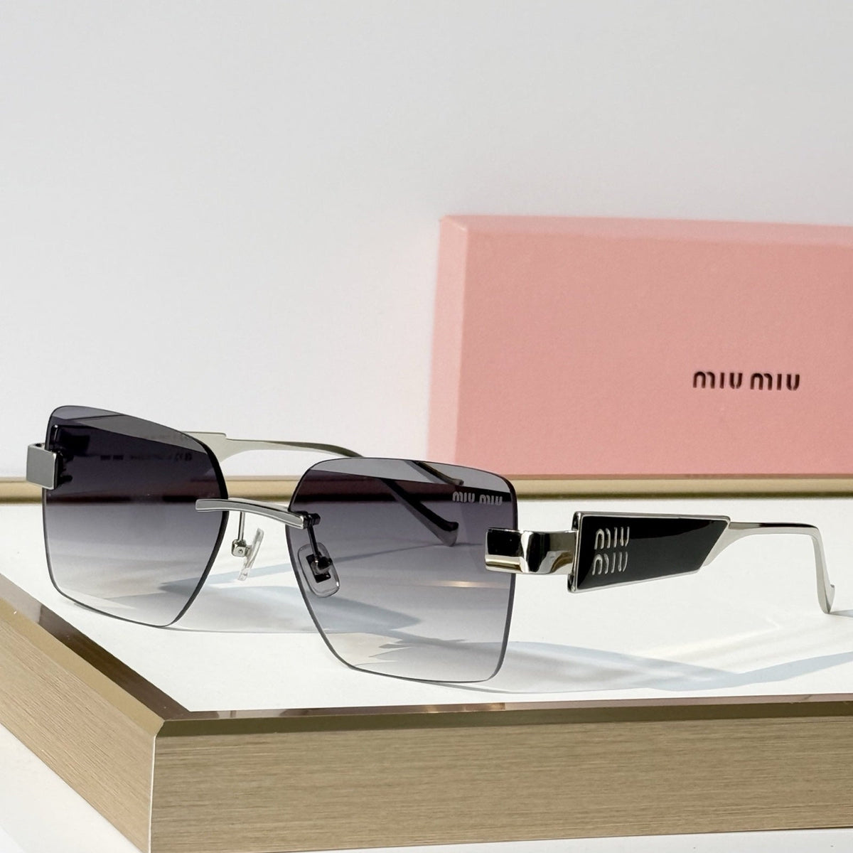 2026 High-End leisure travel versatile sunglasses19012