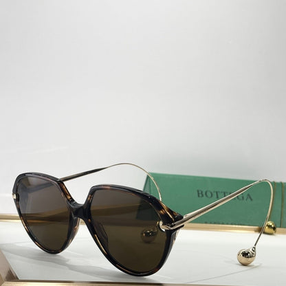 2026 High-End leisure travel versatile sunglasses19014