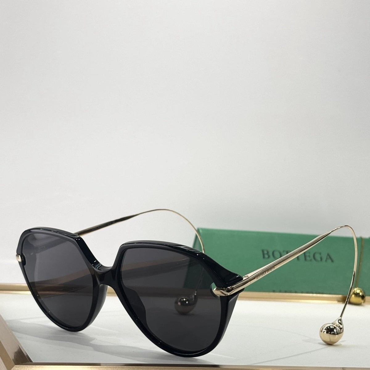2026 High-End leisure travel versatile sunglasses19014