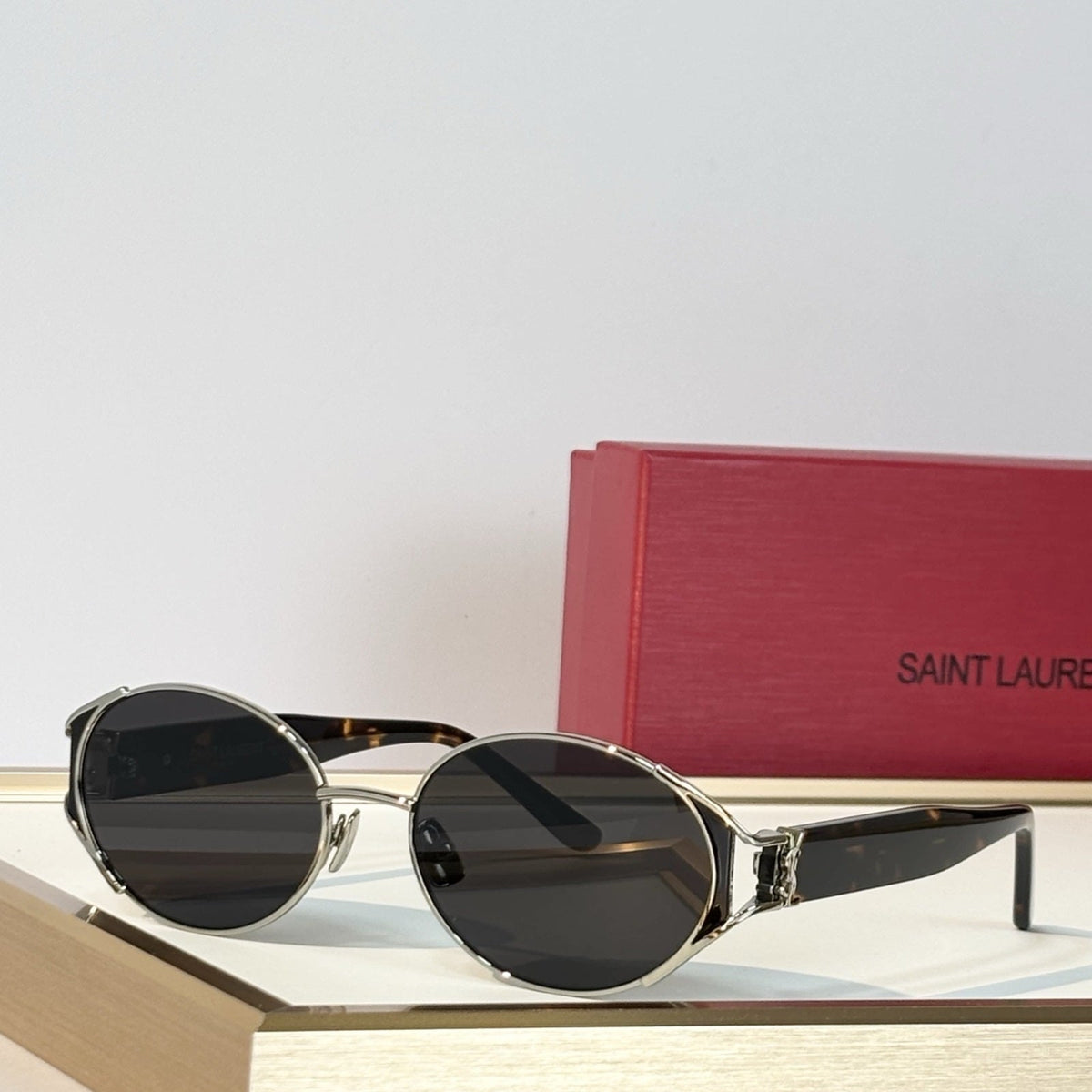 2026 High-End leisure travel versatile sunglasses19018