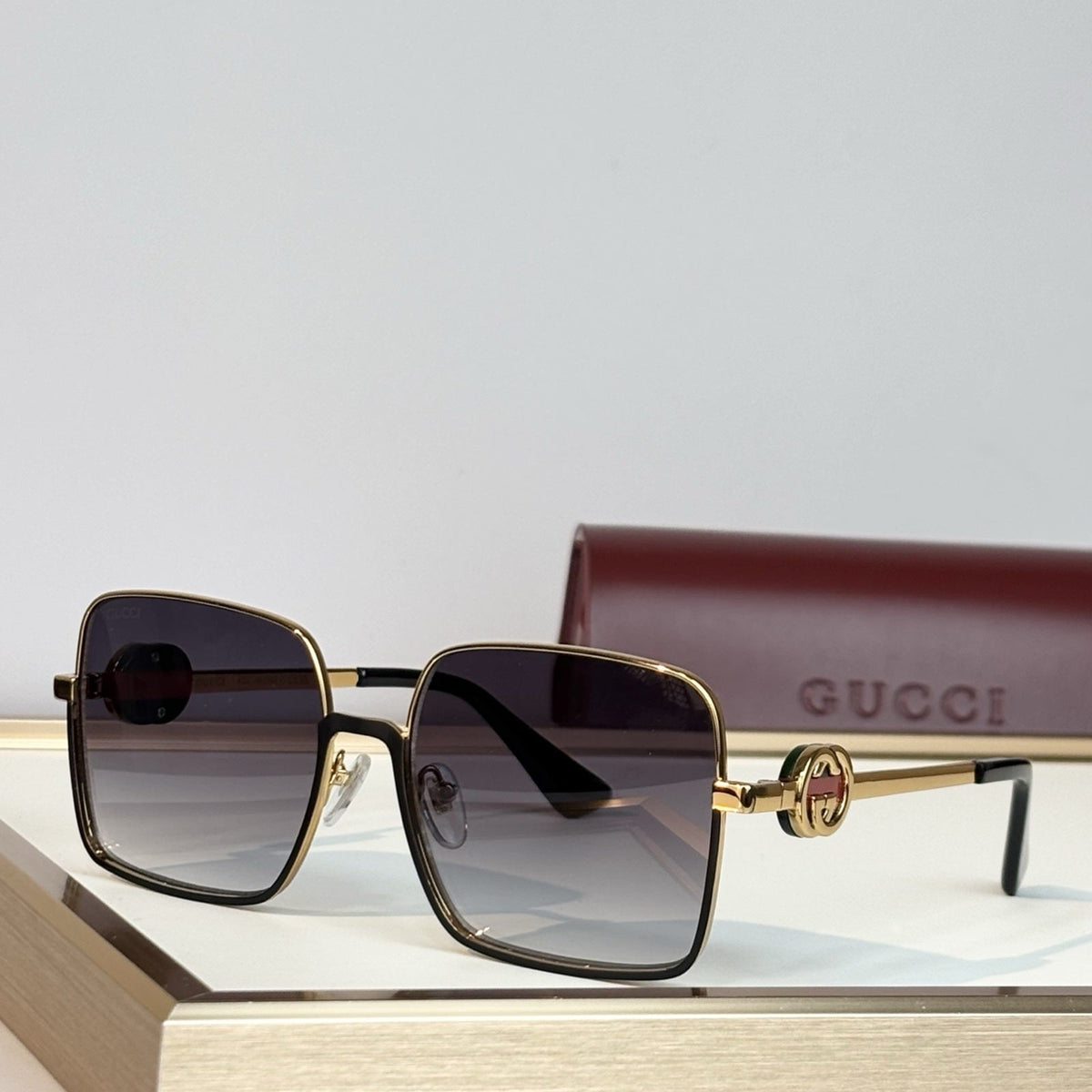 2026 High-End leisure travel versatile sunglasses19019