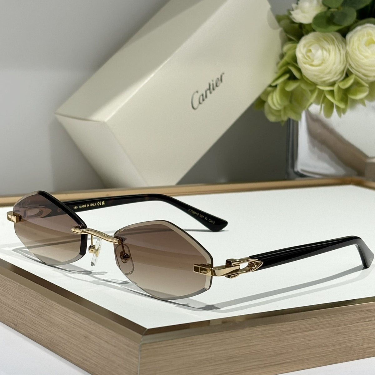 2026 High-End leisure travel versatile sunglasses19025