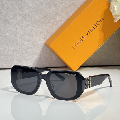 2026 High-End leisure travel versatile sunglasses19033