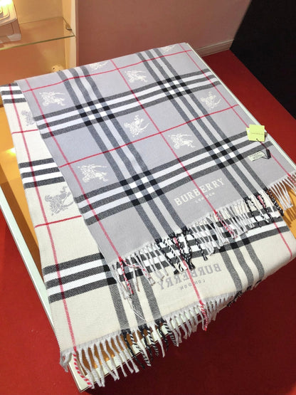 Vintage Check Embossed Cashmere Scarf