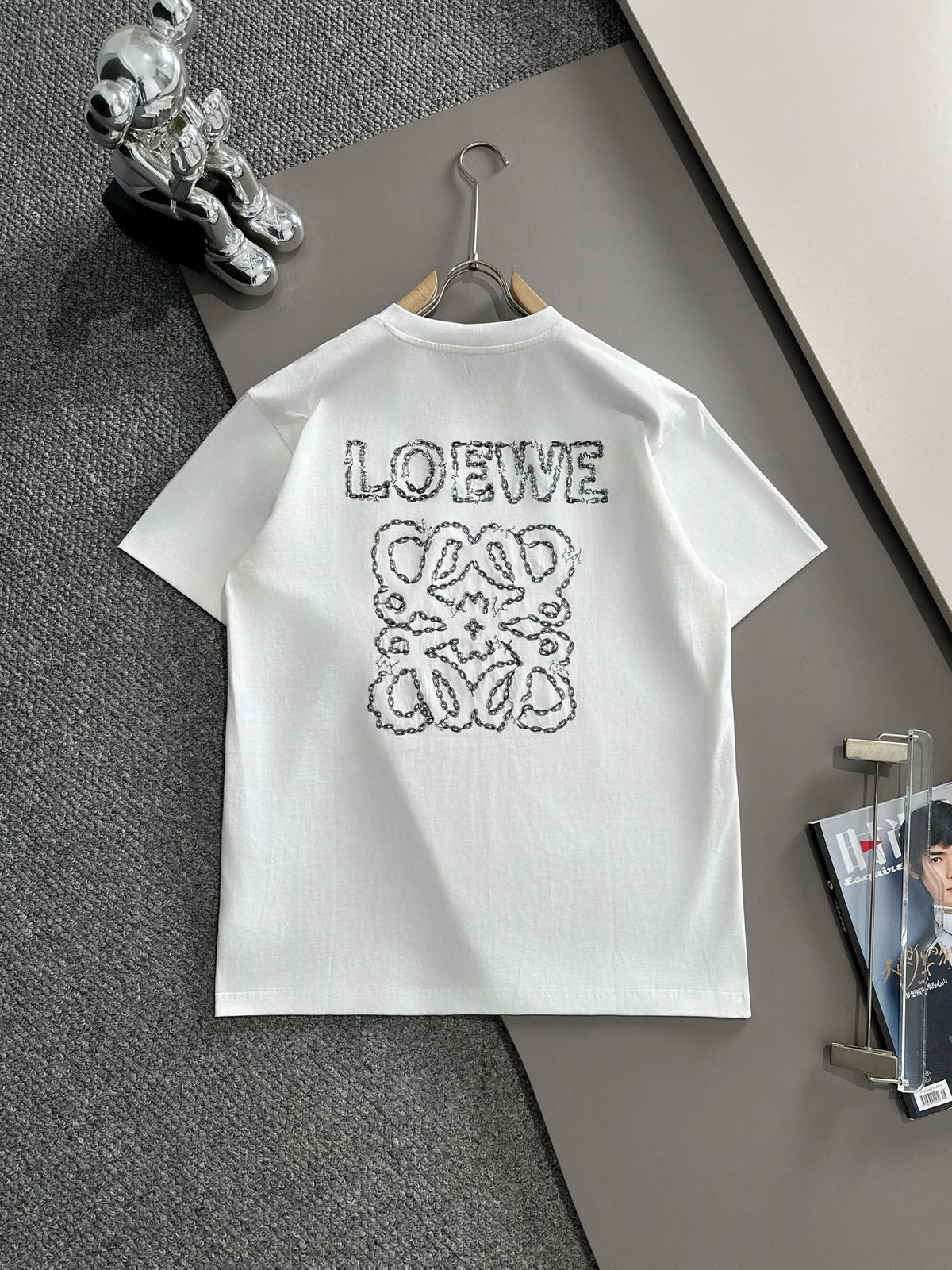 High quality embroidery t-shirt