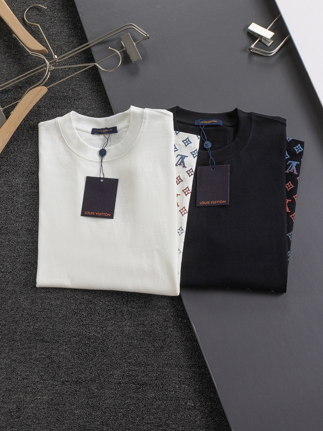Gradient foam printing t-shirt