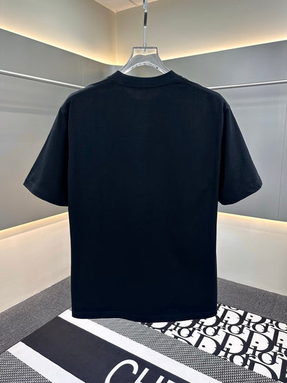 New high quality patch embroidery t-shirt