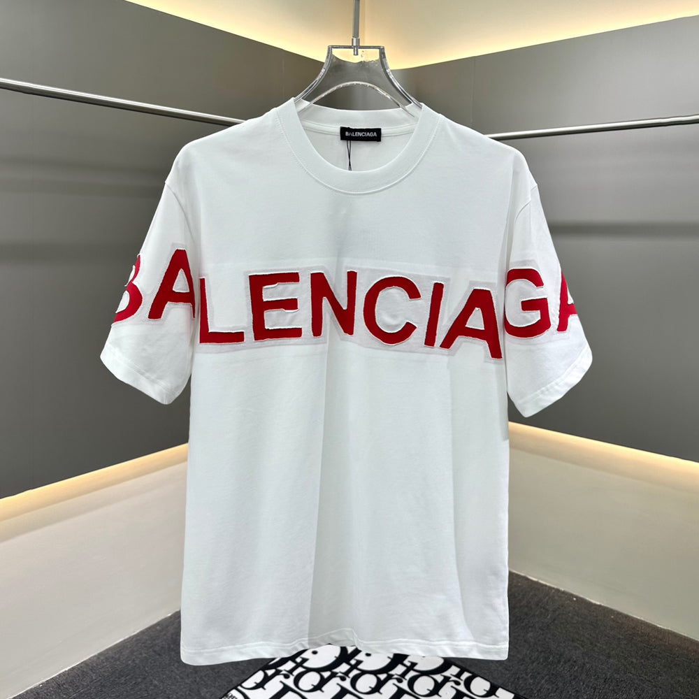 New high quality patch embroidery t-shirt