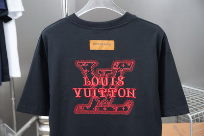 High quality embroidery t-shirt