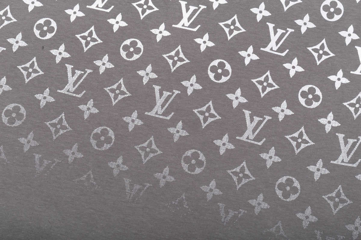 Gradient Print T-shirt