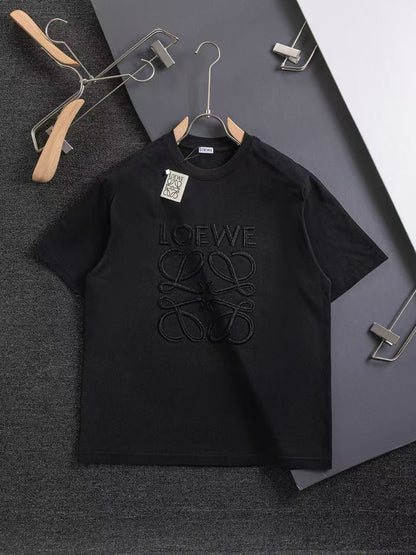 Embroidery logo t-shirt