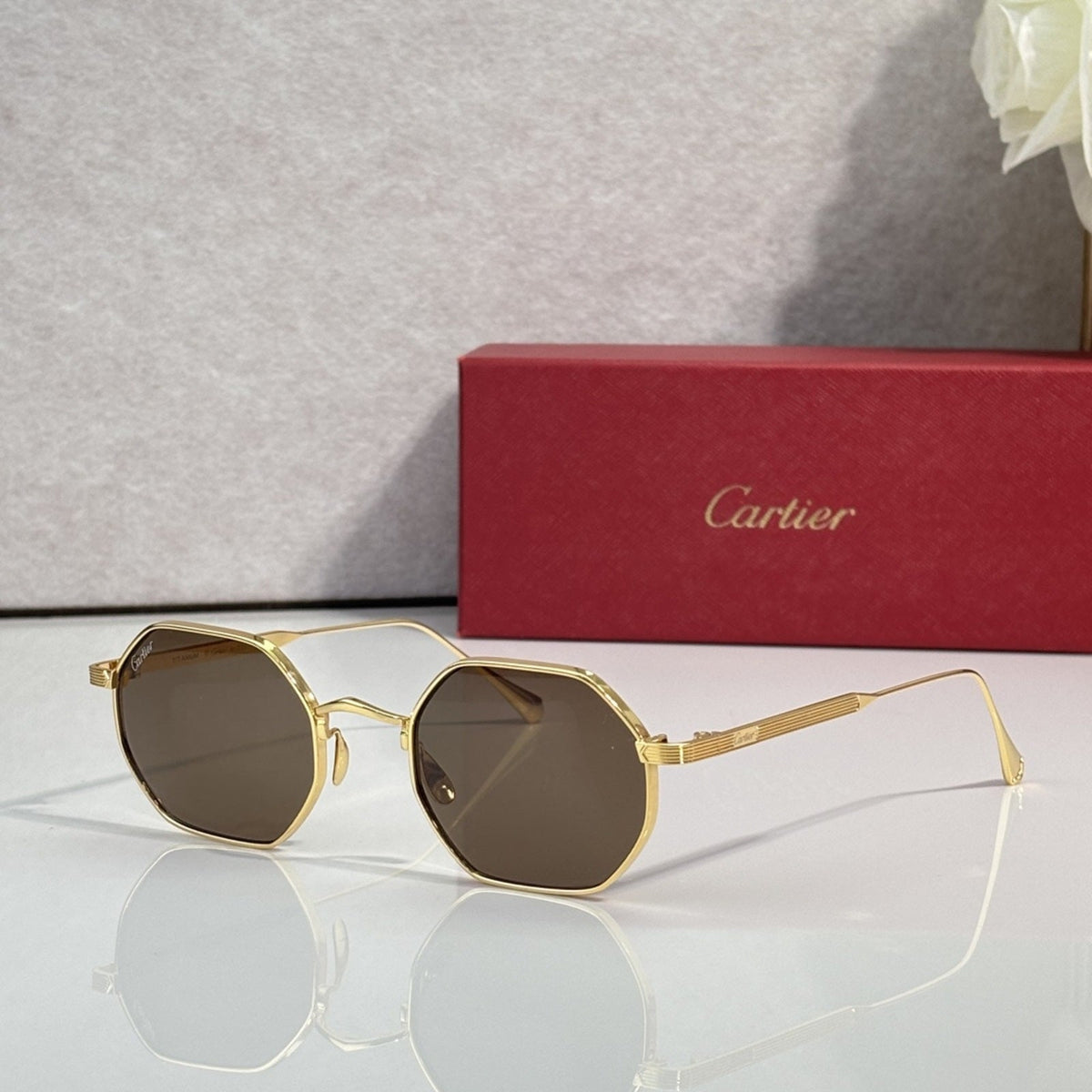 2026 High-End leisure travel versatile sunglasses19038