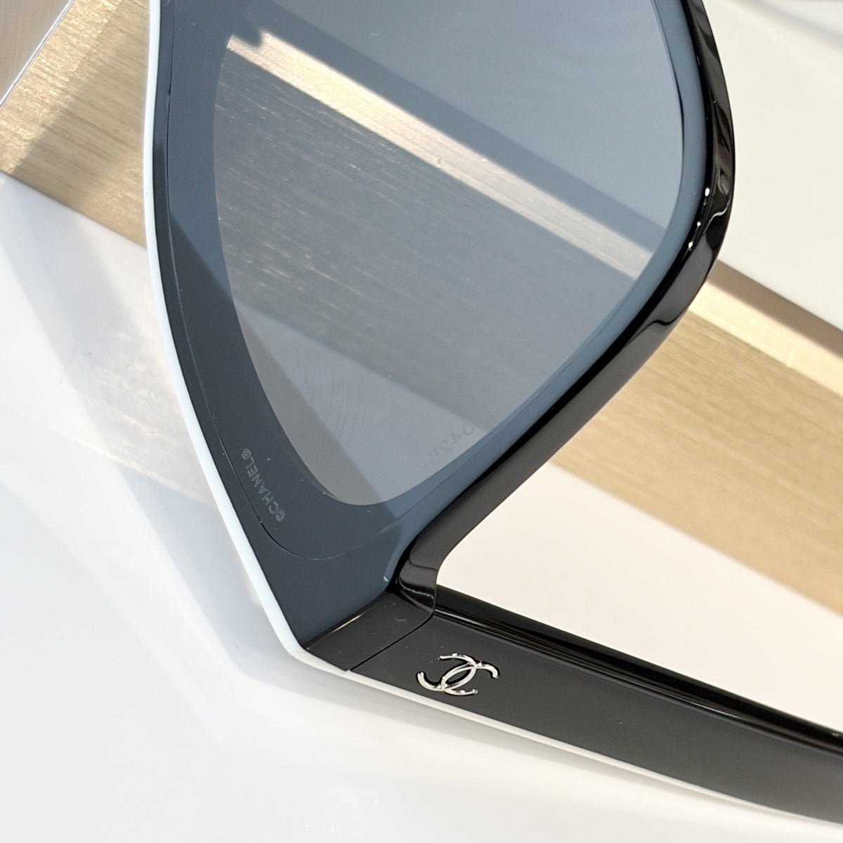 2026 High-End leisure travel versatile sunglasses19057