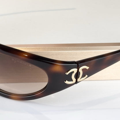 2026 High-End leisure travel versatile sunglasses19058