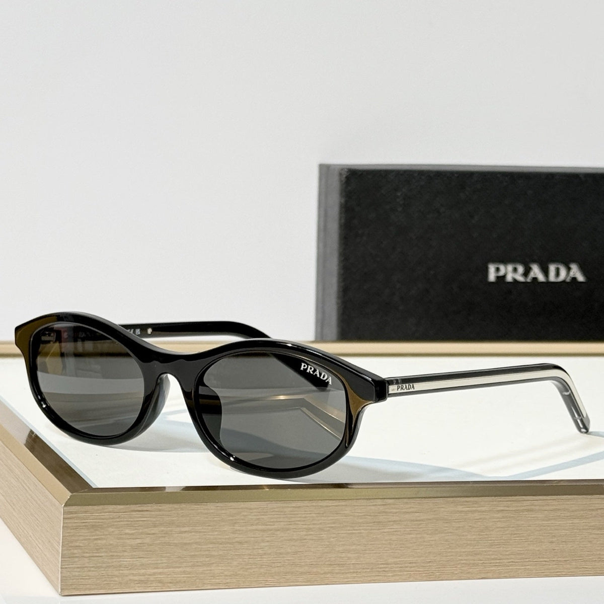 2026 High-End leisure travel versatile sunglasses19059