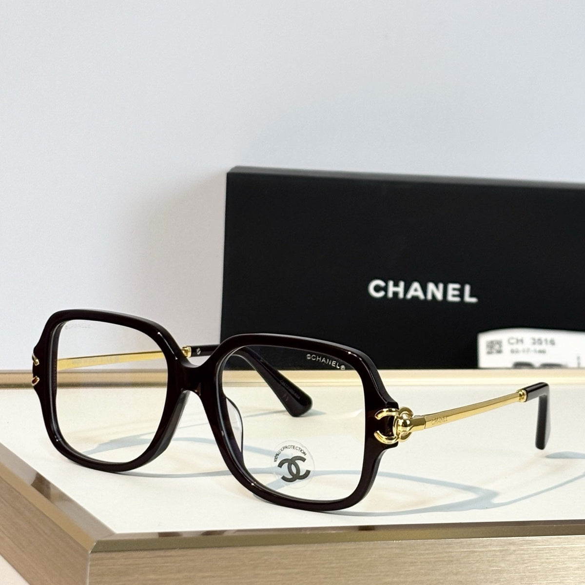 2026 High-End leisure travel versatile sunglasses19060