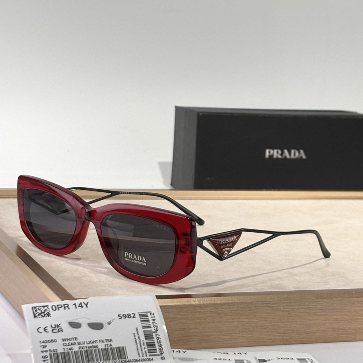 2026 High-End leisure travel versatile sunglasses19067