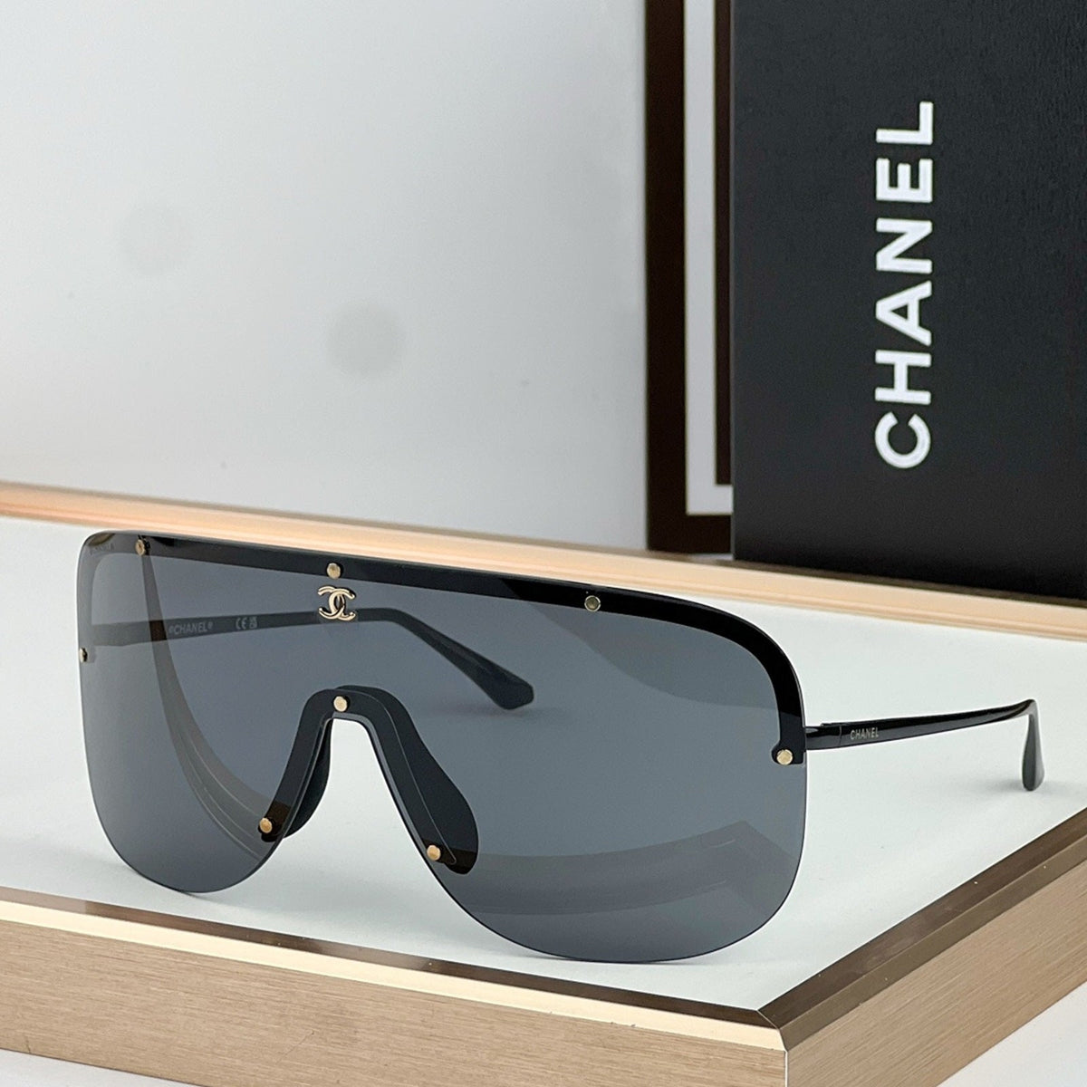 2026 High-End leisure travel versatile sunglasses19073