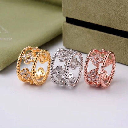 18K Celestial Perl̩e Clovers Ring