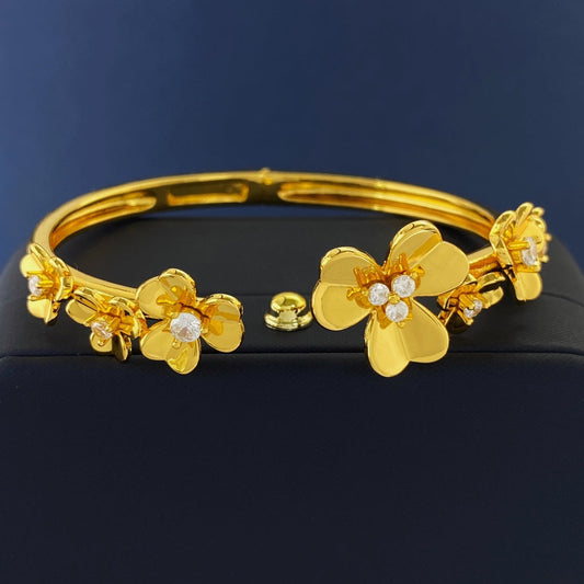 18K Celestial Frivole Seven Bracelet